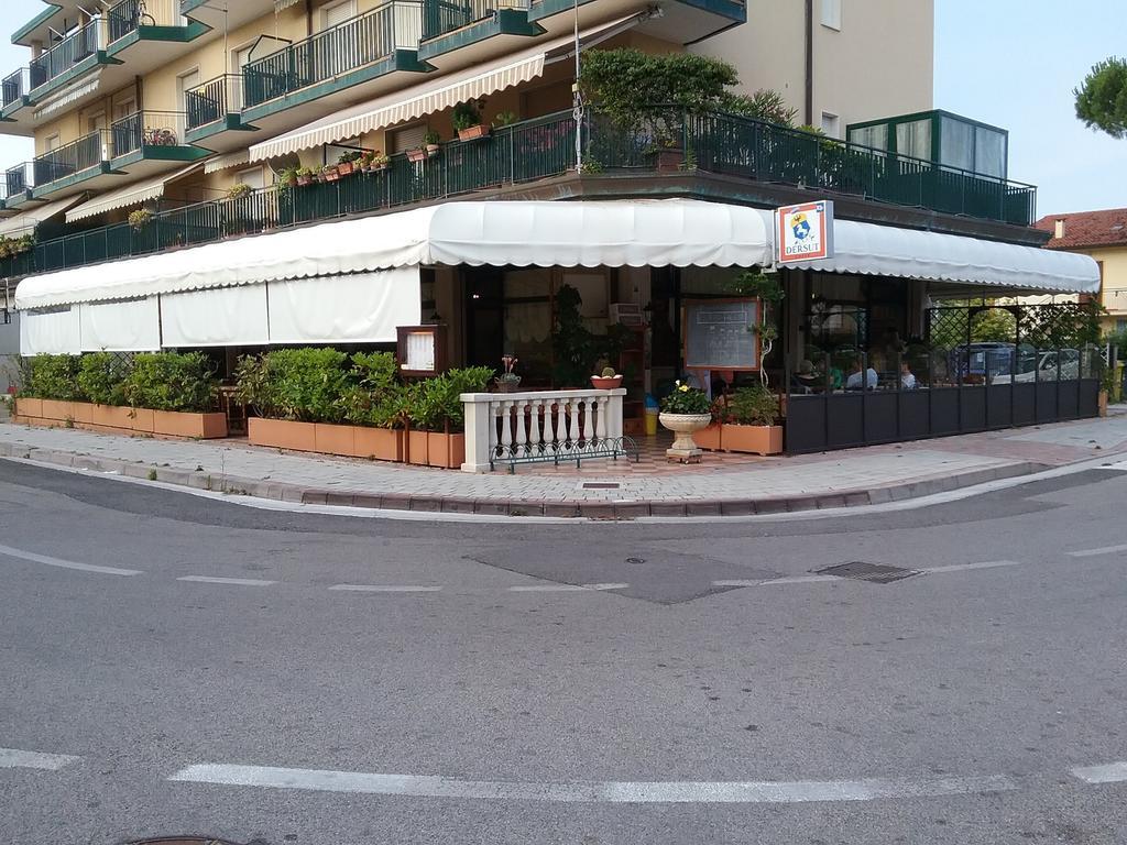 Casa Marialuigia - Appartamenti Solo Per Famiglie Lido di Jesolo Ngoại thất bức ảnh