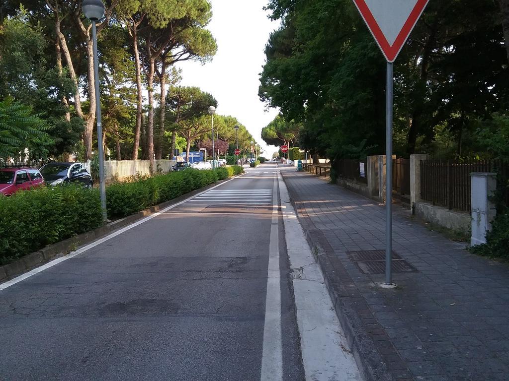 Casa Marialuigia - Appartamenti Solo Per Famiglie Lido di Jesolo Ngoại thất bức ảnh